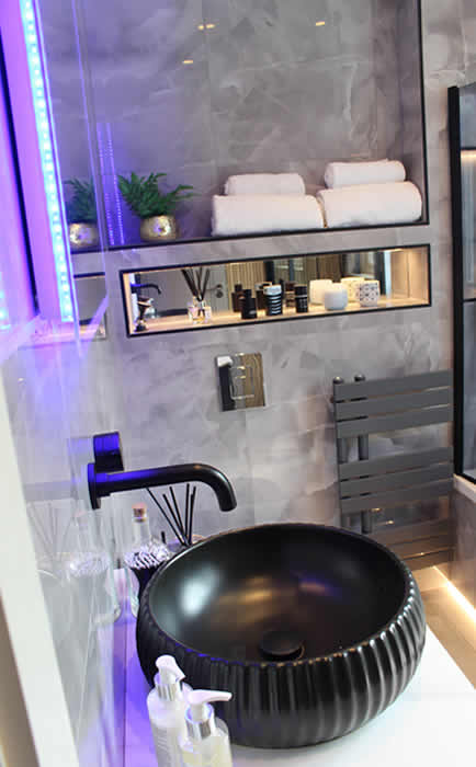 Bathroom by BSD Design & Build